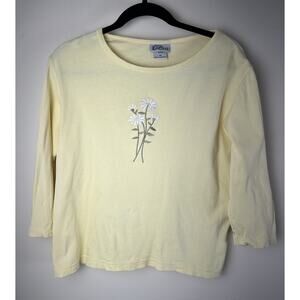 Las Olas Womens Size M Embroidered 3/4 Sleeve Daisy Butter Yellow Shirt Floral